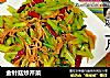 金针菇炒芹菜的做法