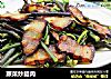蕨菜炒腊肉的做法