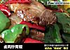 卤肉炒青椒的做法