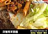洋葱肉末意面的做法