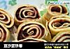豆沙蛋饼卷的做法