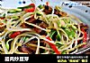 腊肉炒豆芽的做法
