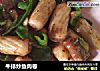 牛排炒鱼肉卷的做法