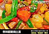 香辣腊肠烧土豆的做法