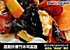 腊肠炒腐竹木耳盖面的做法