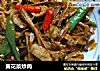 黄花菜炒肉的做法