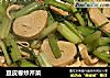 豆皮卷炒芹菜的做法