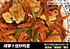 胡萝卜丝炒鸡蛋的做法