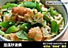 丝瓜炒油条的做法