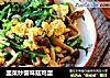 韭菜炒蟹味菇鸡蛋的做法