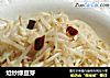 炝炒绿豆芽的做法