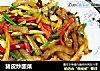 猪皮炒酸菜的做法