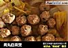 肉丸白菜煲的做法