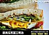 酸黄瓜煎蛋三明治的做法