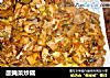 酸腌菜炒藕的做法