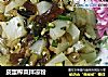 皮蛋榨菜拌凉粉的做法