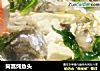 茼蒿炖鱼头的做法