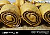 胡萝卜汁花卷的做法