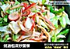 蚝油包菜炒蟹柳的做法