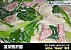菠菜猪肝面的做法