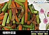 培根炒蒜苔的做法