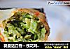 就爱这口香～槐花鸡蛋饺子的做法