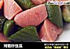 烤肠炒丝瓜的做法