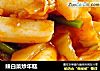 辣白菜炒年糕的做法