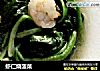 虾仁烧菠菜的做法