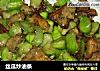 丝瓜炒油条的做法