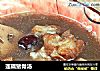 莲藕猪骨汤的做法