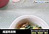 咸蛋肉糜粥的做法
