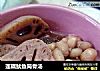 莲藕鱿鱼筒骨汤的做法