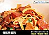 香肠炒素鸡的做法