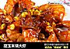 甜玉米烧大虾的做法