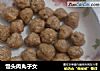 馒头肉丸子女的做法