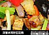 洋葱木耳炒五花肉的做法